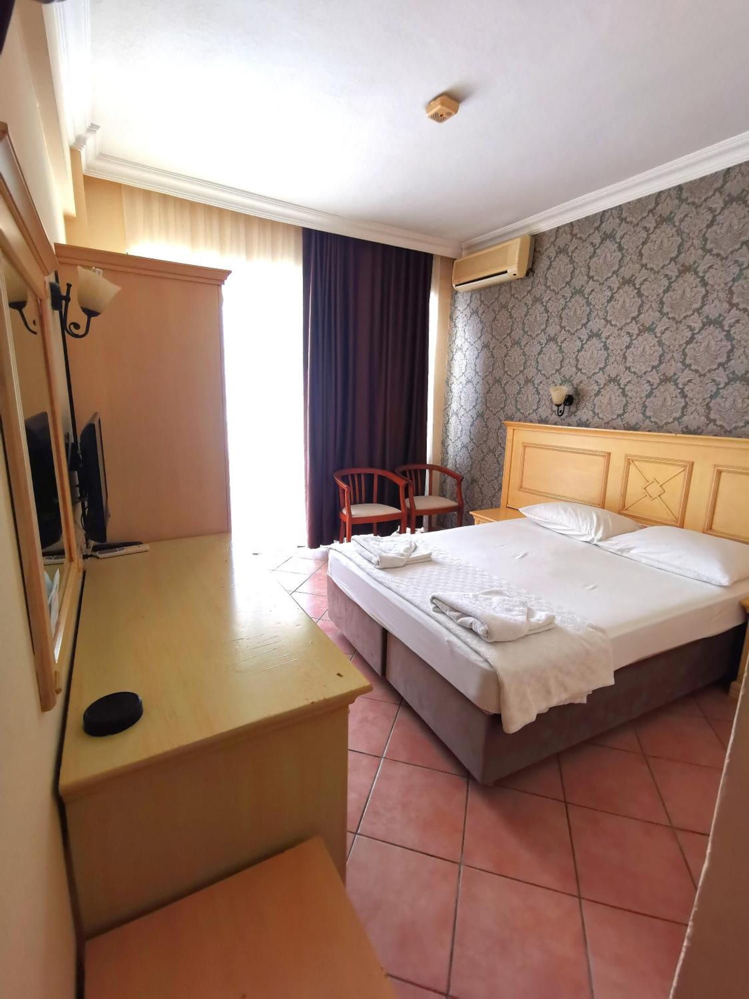 Intermar Hotel Мармарис Экстерьер фото