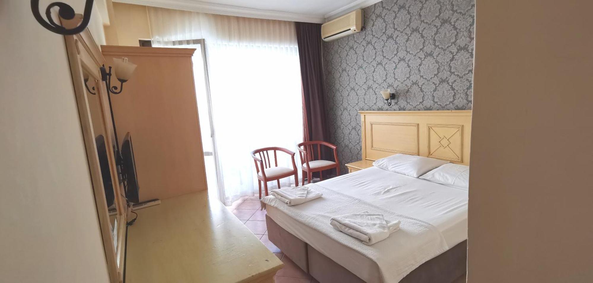 Intermar Hotel Мармарис Экстерьер фото