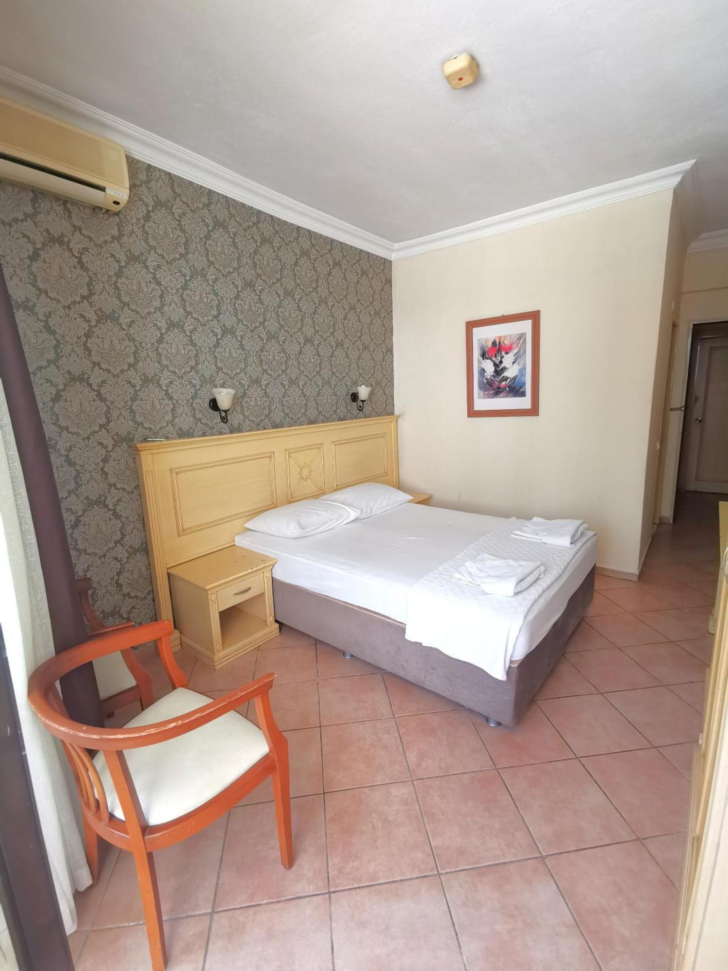 Intermar Hotel Мармарис Экстерьер фото